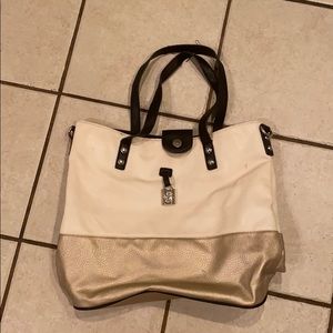Jessica Simpson tote
